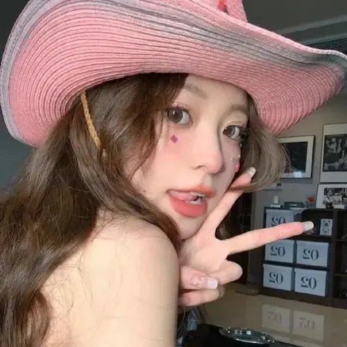 睡美人的诅咒 海报